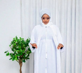 Evelyn Burke is a London-based creative artist.